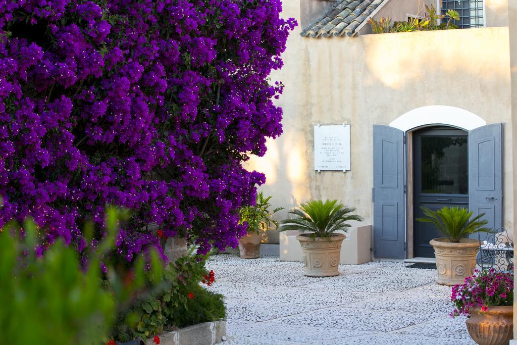 Baglio Sant'Andrea Bed and Breakfast Valderice Eksteriør billede